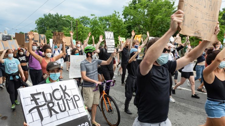 Fostul secretar de stat SUA îl atacă pe Trump cu privire la gestionarea protestelor antirasiste. „S-a distanțat de constituție.”