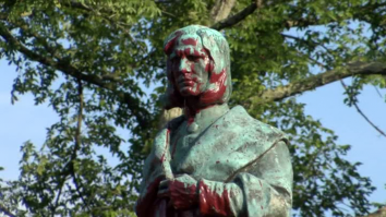 Statui cu Cristofor Columb sunt distruse în toată America în semn de protest. „Columb înseamnă genocid”