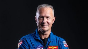 Întâlnire cu bucluc. Astronautul Doug Hurley s-a lovit la cap când și-a întâlnit colegii pe Staţia Spaţială