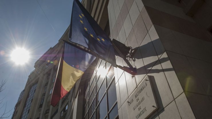 Șomajul tehnic, mărul discordiei dintre autorități și antreprenori. Sute de mii de angajați apar ca neasigurați