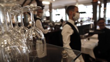 Cum se pregătesc de redeschidere patronii de restaurante