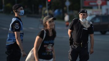 Studiu. Trei comportamente simple care împiedică răspândirea coronavirusului