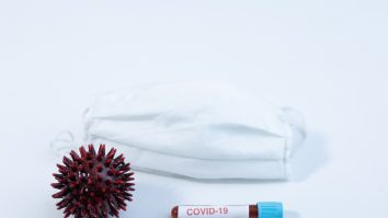 Pandemia și lockdown-ul ar putea cauza peste 200.000 de decese, în Marea Britanie. Ce spun specialiștii