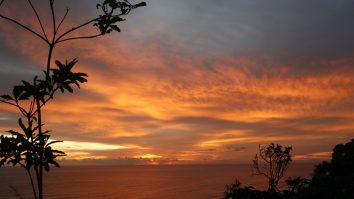 Turist român, izolat în Indonezia din luna martie, din cauza pandemiei de COVID-19. Cum a trăit experiența