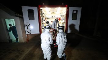 CCR: Internarea obligatorie a pacienților cu COVID-19 înseamnă „privare de libertate”