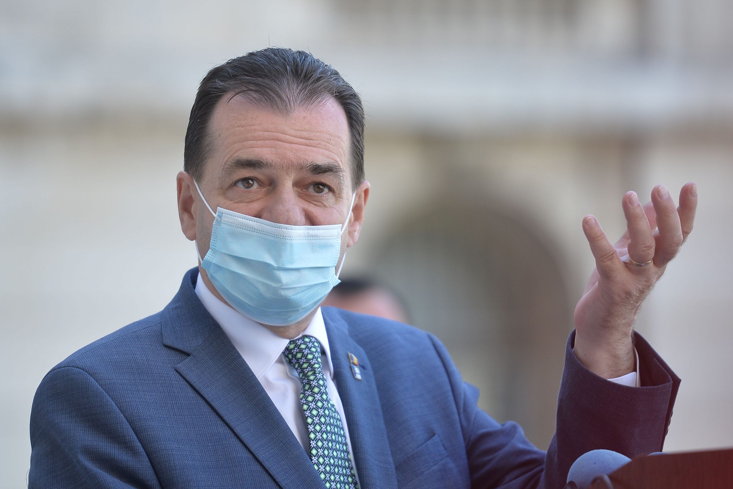 Fără paradă de 1 Decembrie și petreceri private de Revelion. Ludovic Orban anunță că starea de alertă va fi prelungită