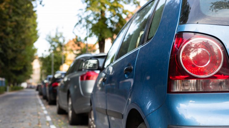 Poliță RCA obligatorie și pentru mașinile abandonate. Ce trebuie să faci pentru a scăpa de plata asigurării