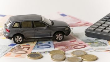 Înmatriculări auto 2020: pandemia le-a scăzut românilor apetitul pentru achizițiile de mașini noi și second hand