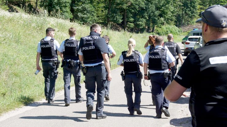 Povestea lui Rambo, neamțul înarmat până-n dinți care a fost vânat 5 zile de poliție