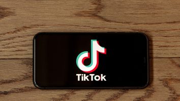 5 influencerițe din Egipt au fost condamnate la doi ani de închisoare pentru indecență pe Tik Tok