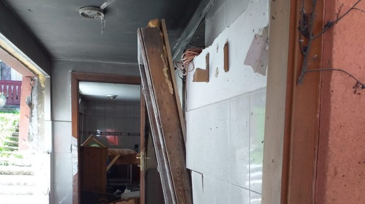 Cinci oameni răniţi în urma unei explozii la o mănăstire din Suceava