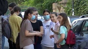 Ruxandra, elevă de 10 la bac, alege să plece în Anglia la facultate: „Vreau să văd cum funcționează alt sistem“