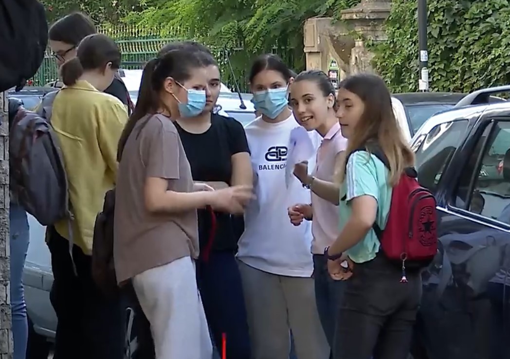 Ruxandra, elevă de 10 la bac, alege să plece în Anglia la facultate: „Vreau să văd cum funcționează alt sistem“