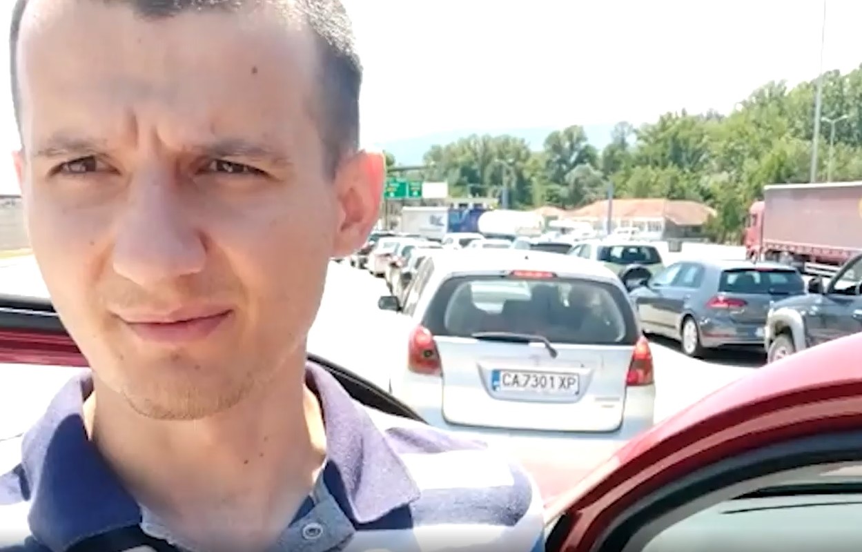 Uite cum a ajuns Cristi în Grecia fără să fie testat