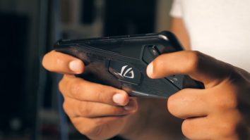 Telefonul pentru gameri, Asus Rog Phone 3, a fost lansat oficial