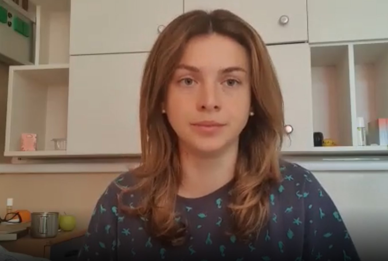 Mădălina îți povestește ce tratament ia pentru Covid-19 la „Matei Balş”: „Iau 12 pastile de Arbidol pe zi“