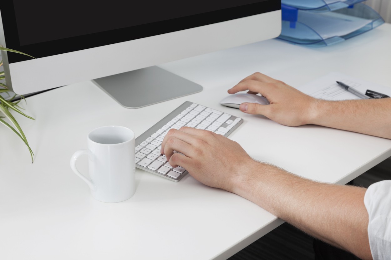 Ce se întâmplă dacă încarci ilegal un film pe net