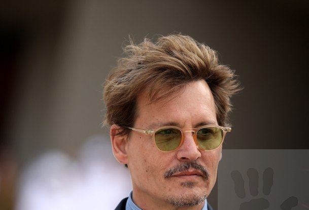 Johnny Depp era „gelos” și nu ar fi lasat-o pe Amber Heard sa filmeze scene de sex. Cum s-a aparat actorul