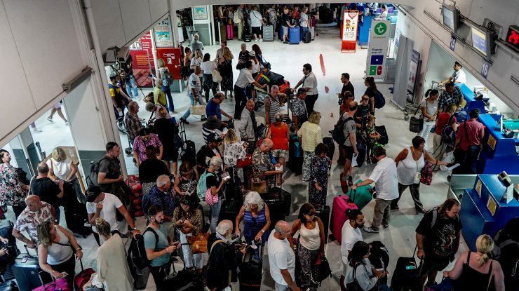 MAE: Turista româncă depistată cu Covid-19 în Grecia a venit din România, pe 1 iulie. Care este starea ei de sănătate