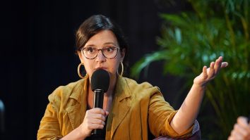 Șefa secției de Opinii de la New York Times și-a dat demisia acuzând ziarul de „mediu iliberal”