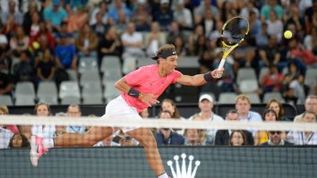 Cum arată și cât costă noii pantofi sport lansaţi de Roger Federer