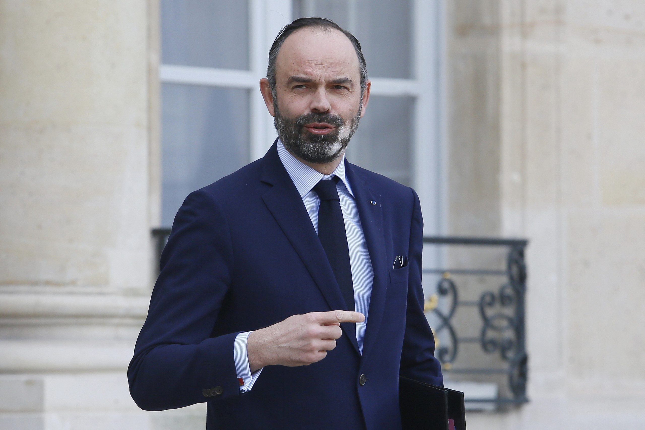 Premierul demisionar al Franţei, Edouard Philippe, vizat de o anchetă privind gestionarea crizei Covid-19