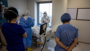 Criză de amploare la un mare spital din România. Fără internări după ce zeci de medici s-au infectat