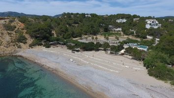 Argentina încearcă să deslușească misterul: 57 de marinari infectați cu noul virus după 35 de zile pe mare