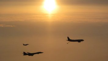 Un avion de pasageri a fost escortat de aeronave de vânătoare spre Norvegia, din cauza unei amenințări cu bombă