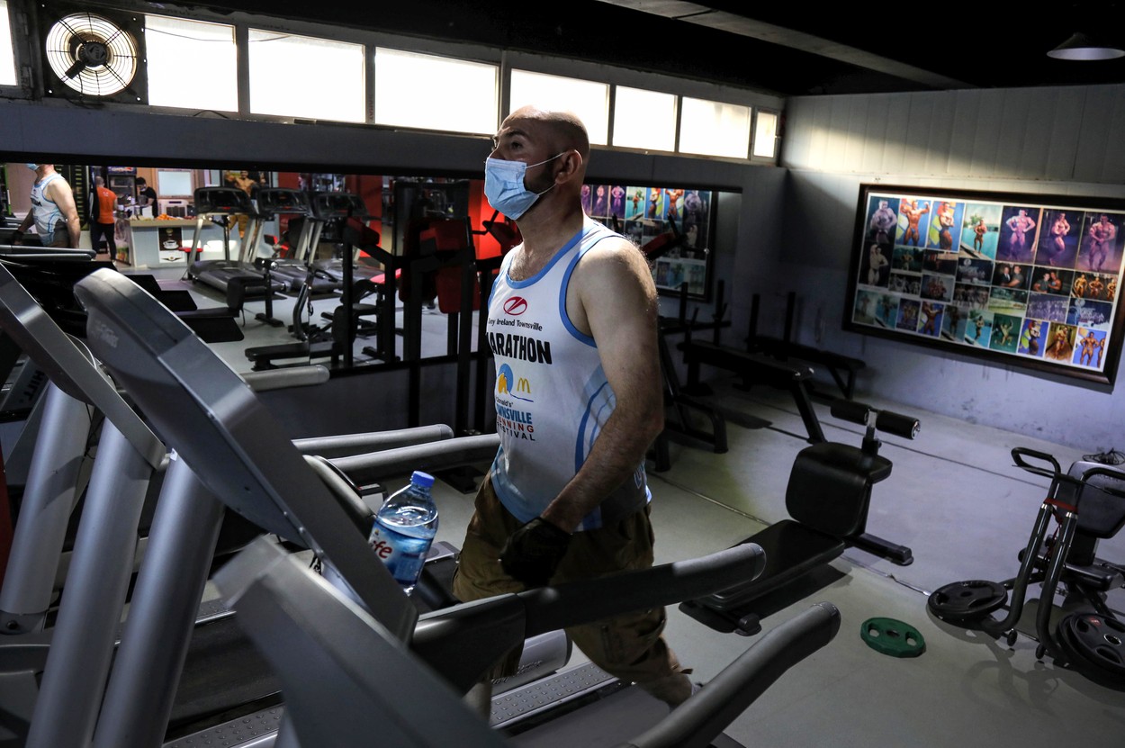 Ce trebuie să știi dacă vrei să te apuci de mişcare. Gheorghe lucrează în IT şi a apelat la specialişti