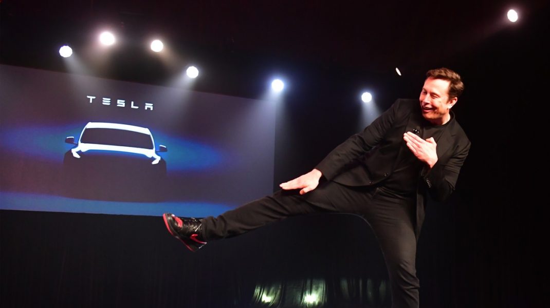 Tesla a detronat Toyota și a devenit cea mai valoroasă companie din industria auto