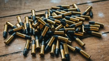 Zeci de mii de cartușe au dispărut din depozitele de muniție ale Armatei Germane. Ce ipoteze iau în calcul anchetatorii