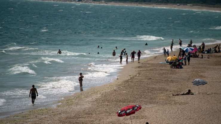 Bulgarii au atras 50% din turiştii români care de obicei mergeau în Turcia sau în Grecia