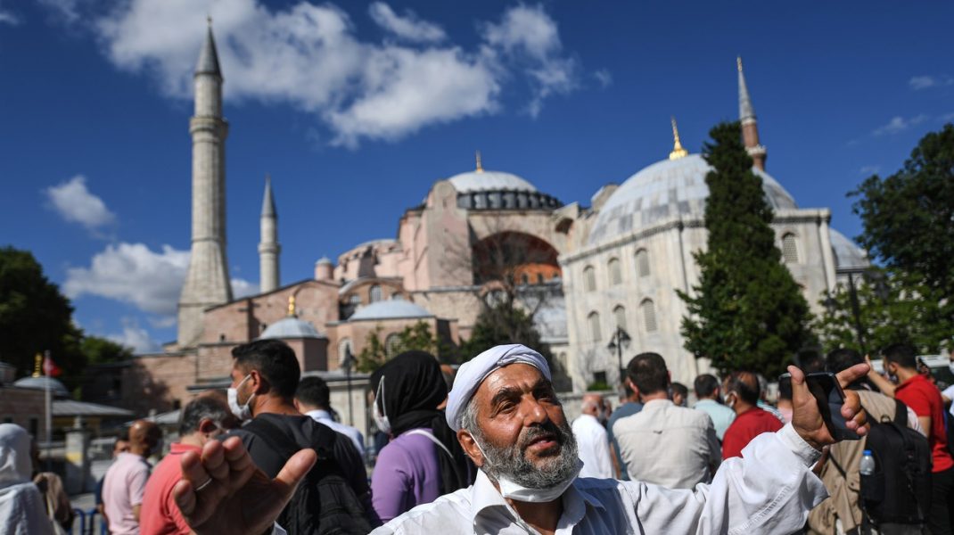 Un tribunal din Turcia a decis: Catedrala Sfânta Sofia poate redeveni moschee