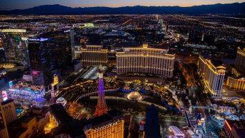 Un american a primit 9 milioane de dolari de la stat, în contextul pandemiei, bani pe care i-a jucat la cazinourile din Las Vegas. Ce pedeaspă riscă