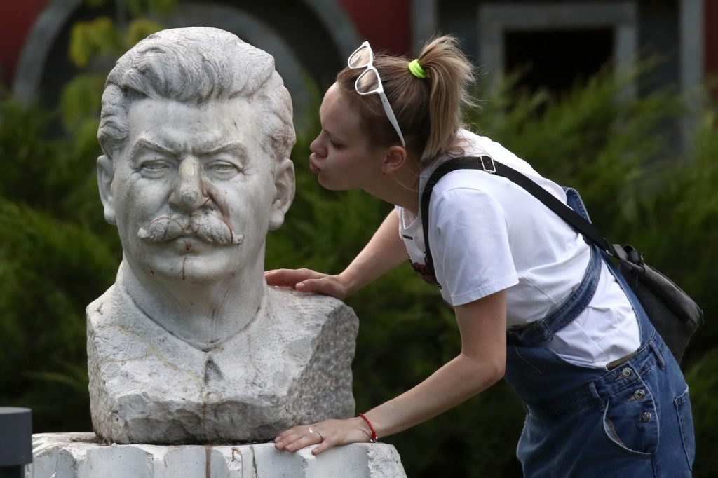 Curiozităţi istorice, 28 iulie: Stalin şi Putin s-au însurat în aceeaşi zi