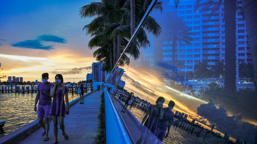 Miami a devenit „noul Wuhan“, spune un expert