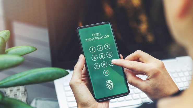 Curtea Constituțională din Germania a decis că poliția are prea mult acces la datele personale ale oamenilor de pe telefoanele mobile