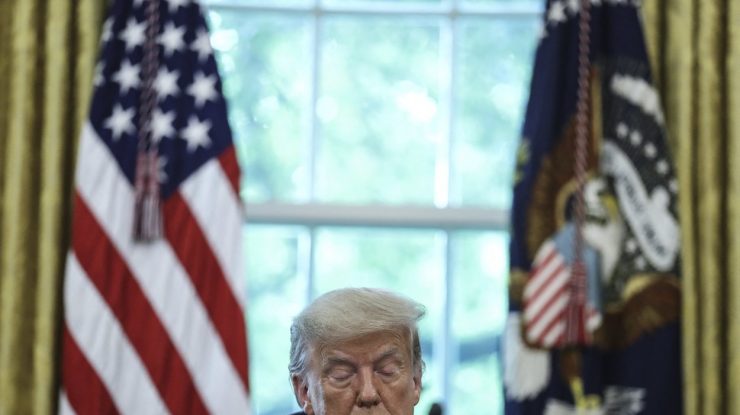 Reacția lui Trump când a fost întrebat dacă va accepta rezultatul alegerilor, ținând cont că este condus de Biden în sondaje