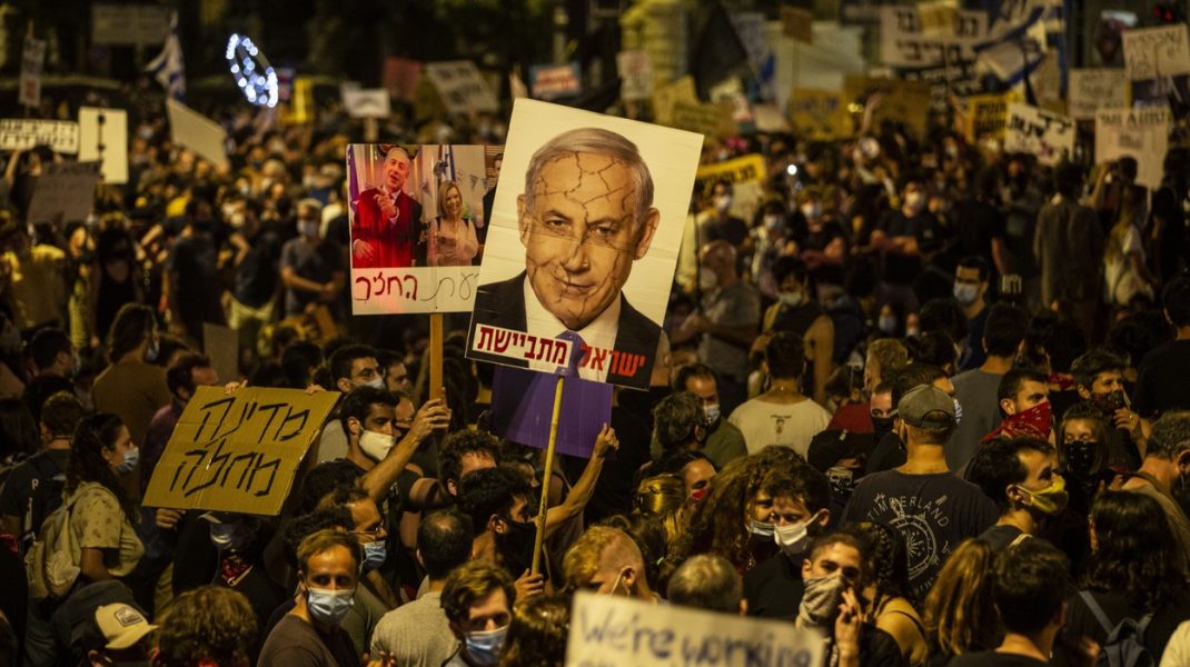 Benjamin Netanyahu este acuzat că a manipulat criza Covid-19