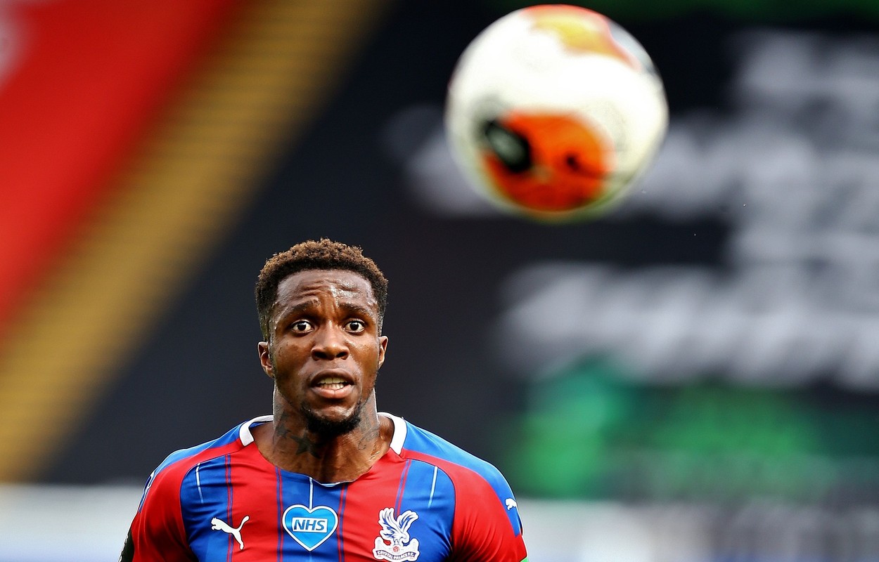 Mesajele rasiste, primite pe Instagram, „îl sperie“ pe jucătorul din Premier League Wilfried Zaha