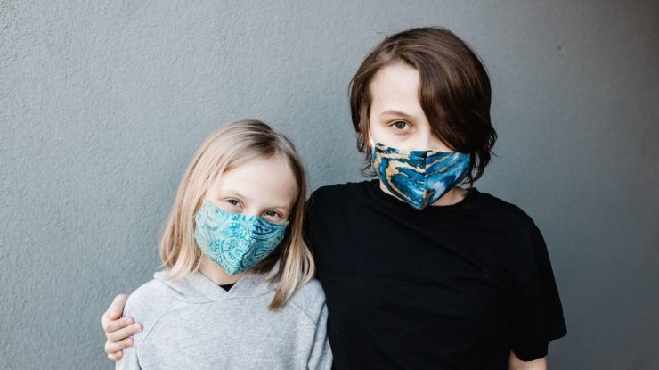 Transmiterea Covid-19 la copiii sub 10 ani este sub semnul incertitudinii