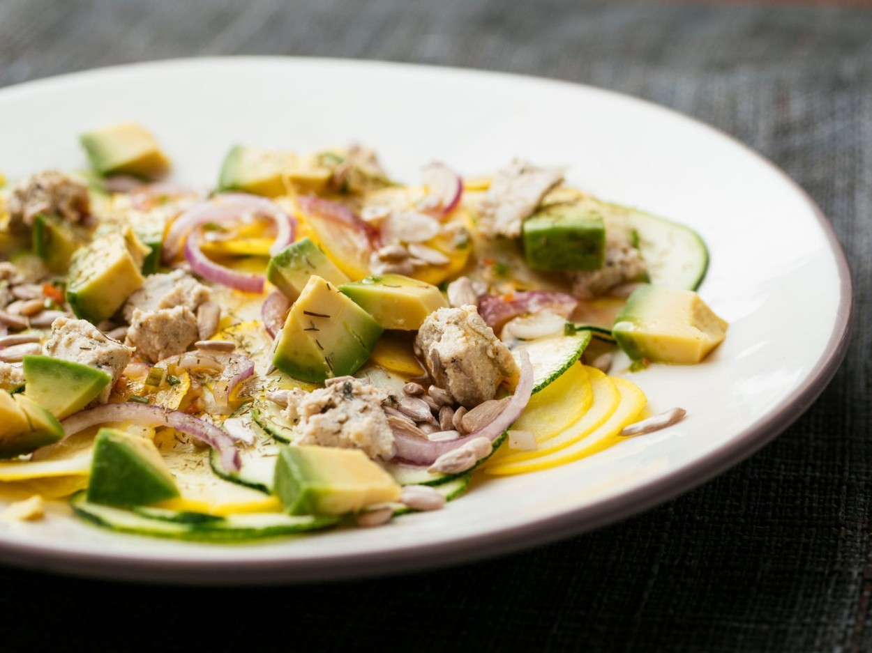 Veganismul ia amploare. Ce trebuie să știi dacă vrei să adopți acest stil de viață