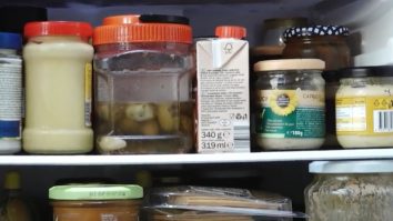 Țara noastră, în top 10 cele mai risipitoare din Europa. 192 de kilograme de mâncare aruncă anual fiecare român