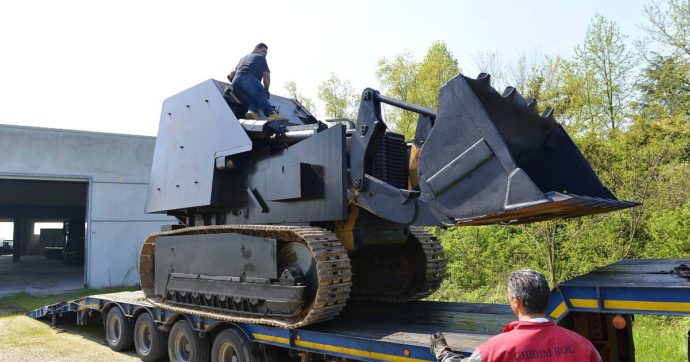 Un moldovean a vrut să construiască un tanc și să dărâme guvernul de la Roma cu el