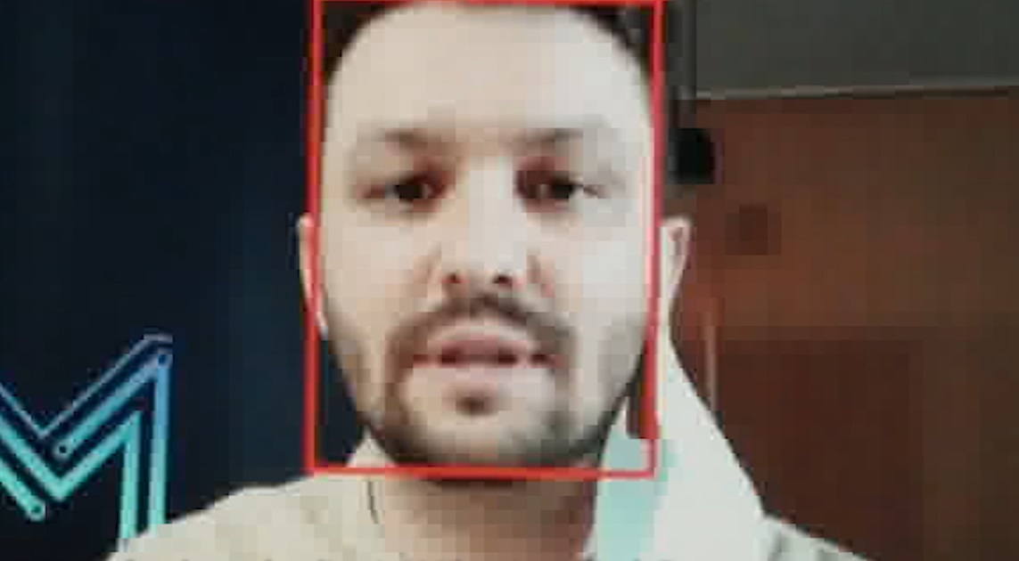 Un IT-ist din Cluj a creat o aplicație care îți amintește să porți mască și să respecți regulile