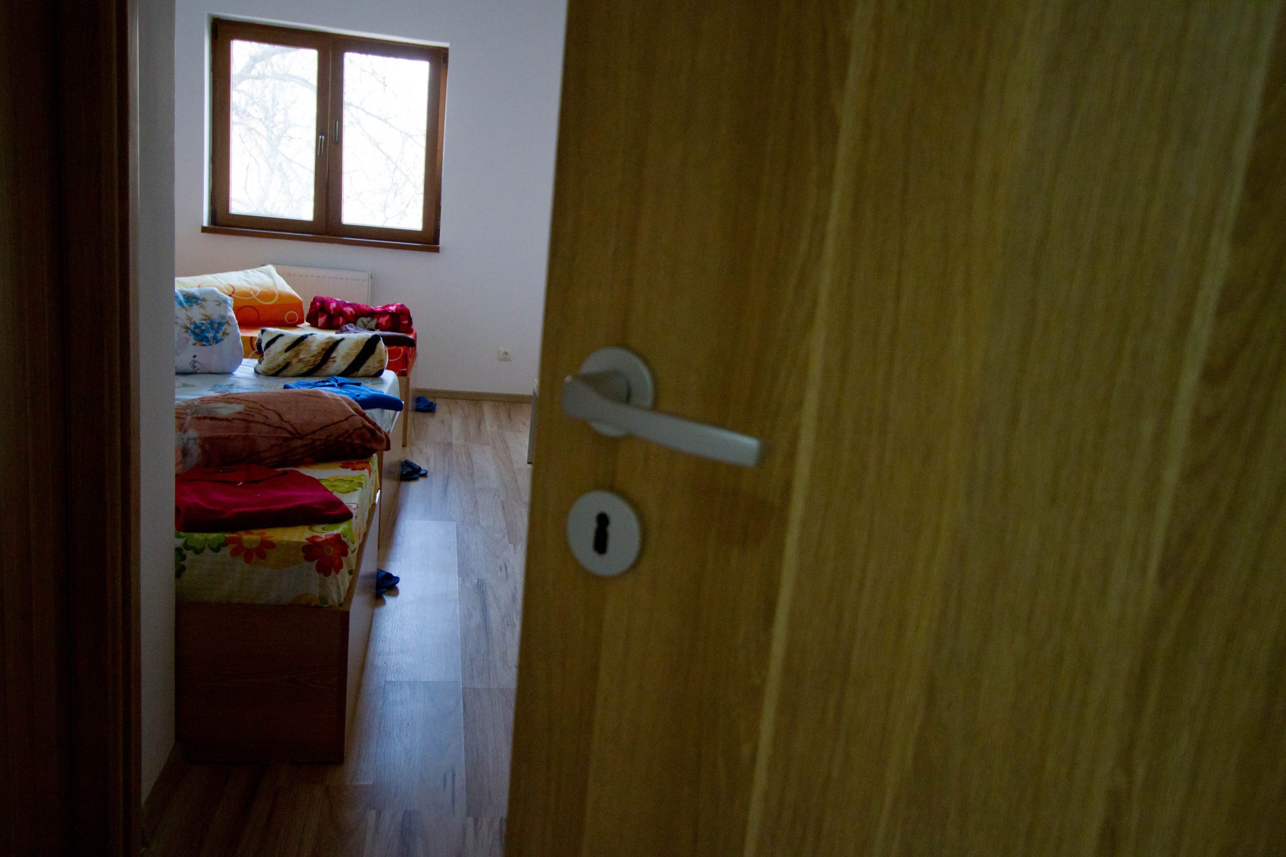 Focare de Covid-19 în cinci centre de asistenţă socială din Vâlcea