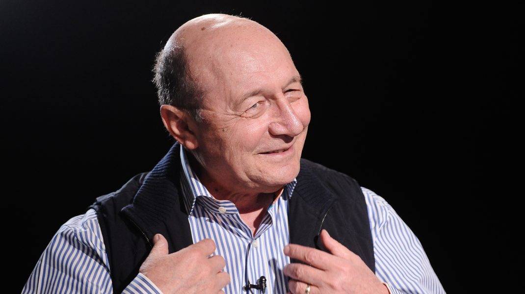 Semnăturile pentru candidatura lui Traian Băsescu au fost strânse într-o singură zi