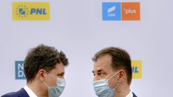 USR și plus vor fuziona în acest weekend