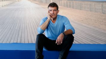 Banderas, infectat cu COVID-19 la 60 de ani. Și-a petrecut ziua de naștere în izolare